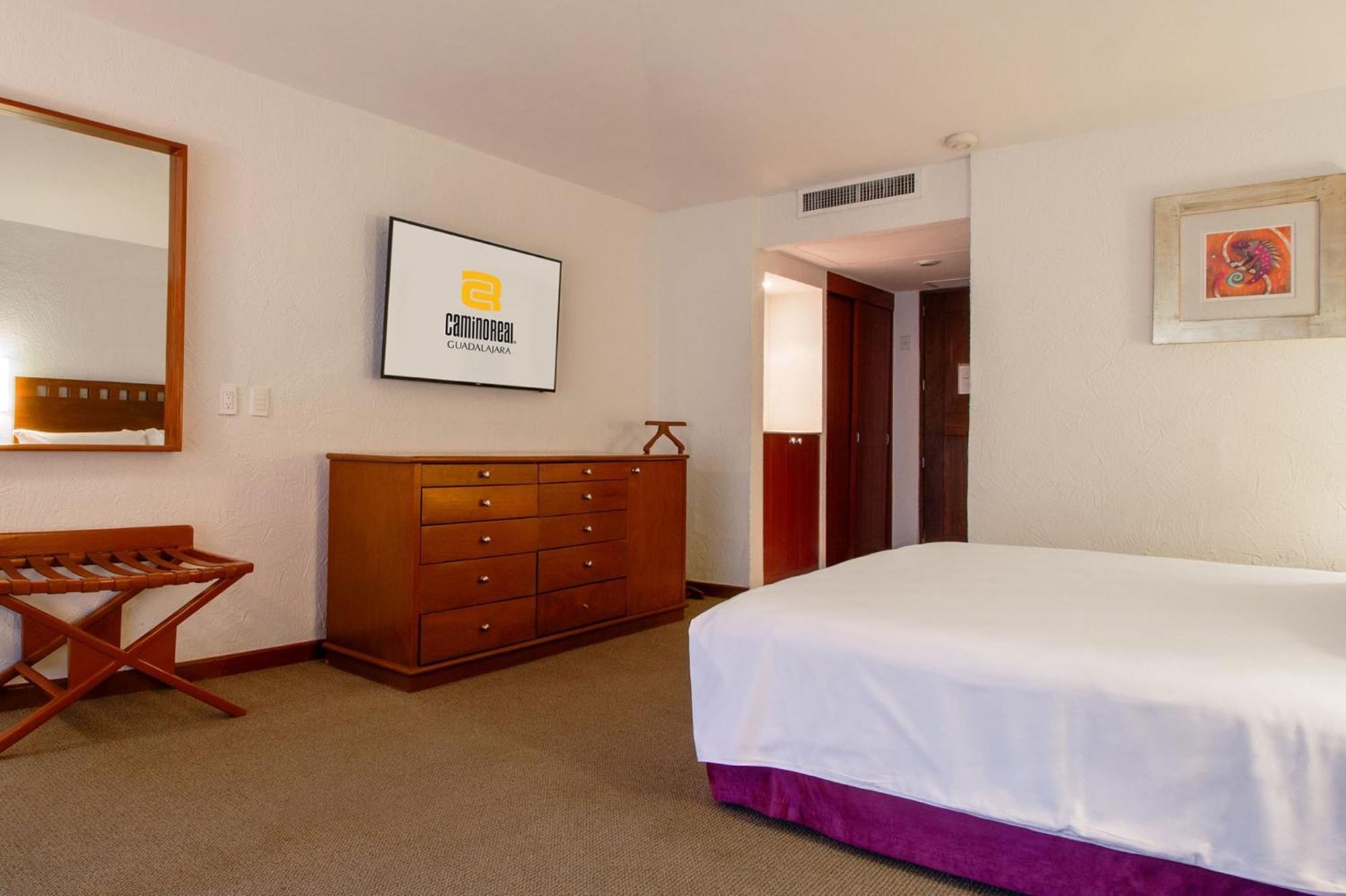 Camino Real Guadalajara Ξενοδοχείο Zapopan Εξωτερικό φωτογραφία A room at the hotel