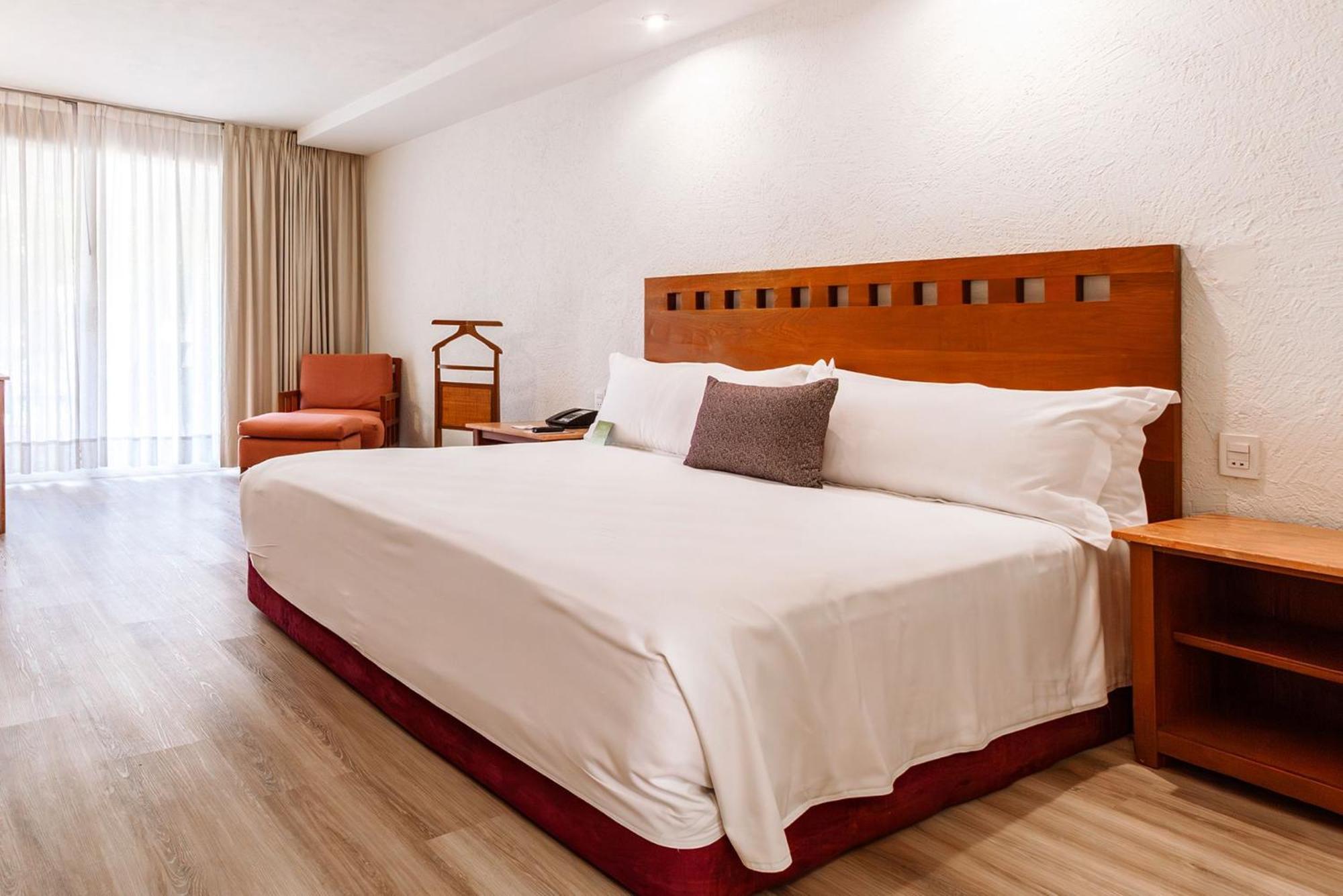 Camino Real Guadalajara Ξενοδοχείο Zapopan Εξωτερικό φωτογραφία A bedroom at the hotel