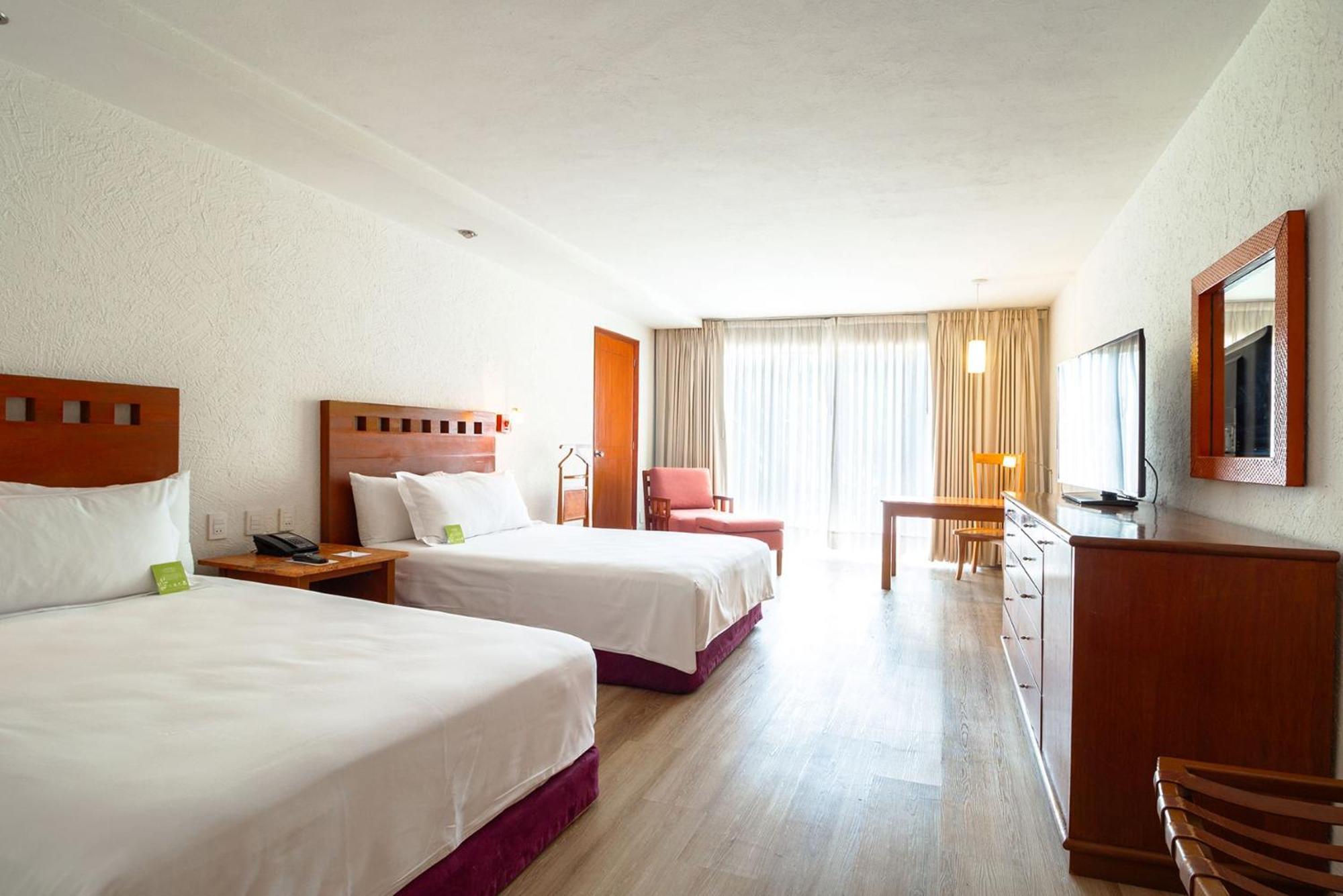 Camino Real Guadalajara Ξενοδοχείο Zapopan Εξωτερικό φωτογραφία A room at the hotel