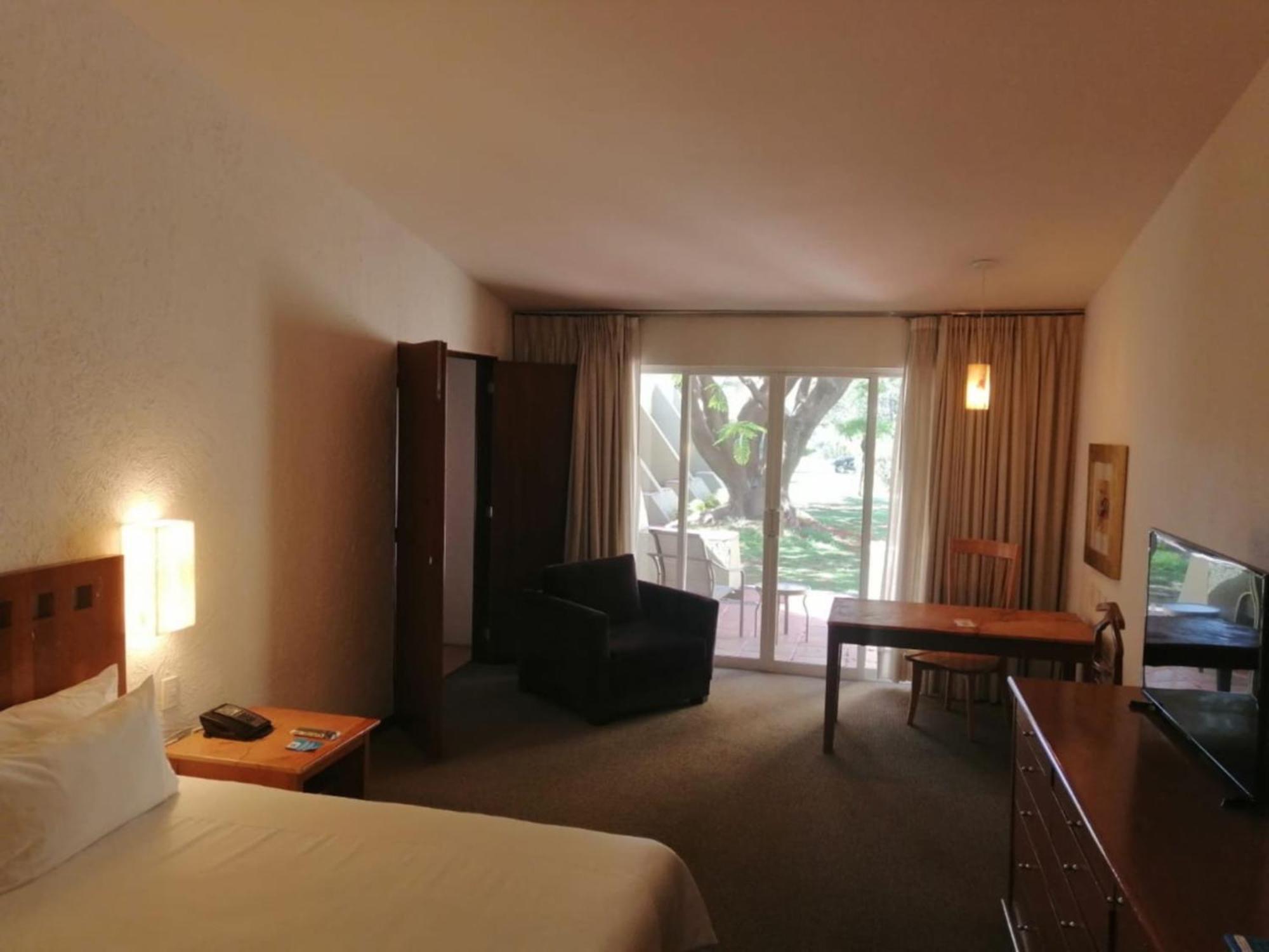 Camino Real Guadalajara Ξενοδοχείο Zapopan Εξωτερικό φωτογραφία A room at the hotel